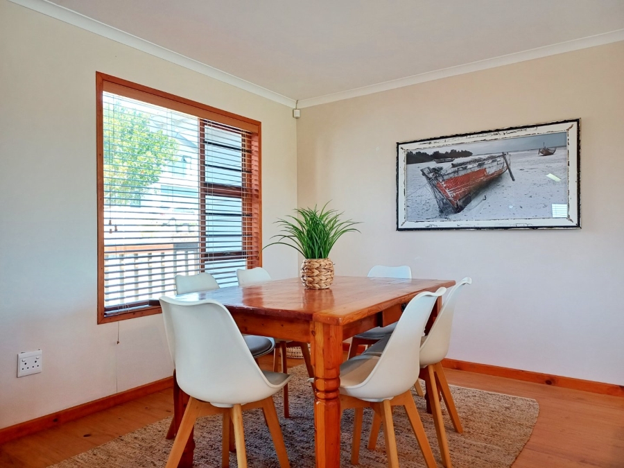 4 Bedroom Property for Sale in Reebok Western Cape